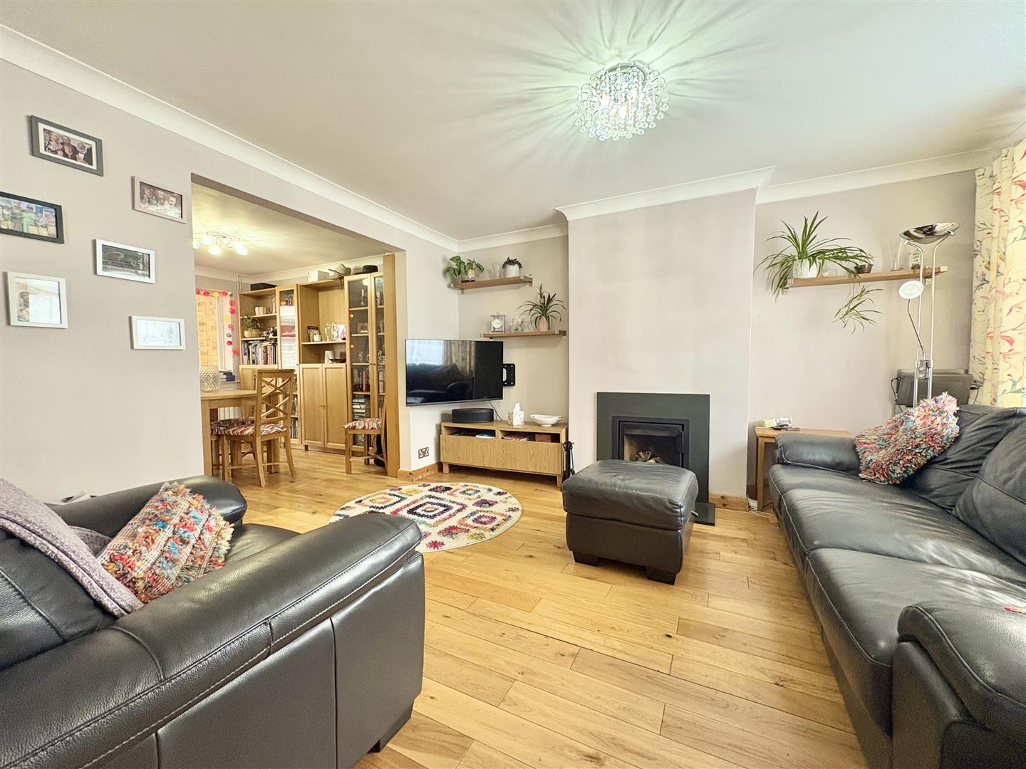 3 bed property in Roundwood Road, St. Leonards-On-Sea